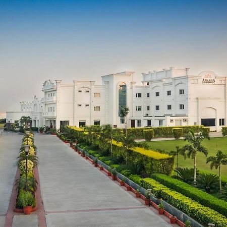 Ananya Regency Hotel Kashipur Exterior photo
