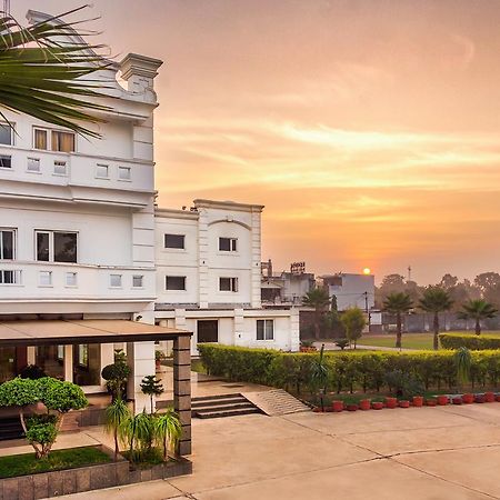 Ananya Regency Hotel Kashipur Exterior photo