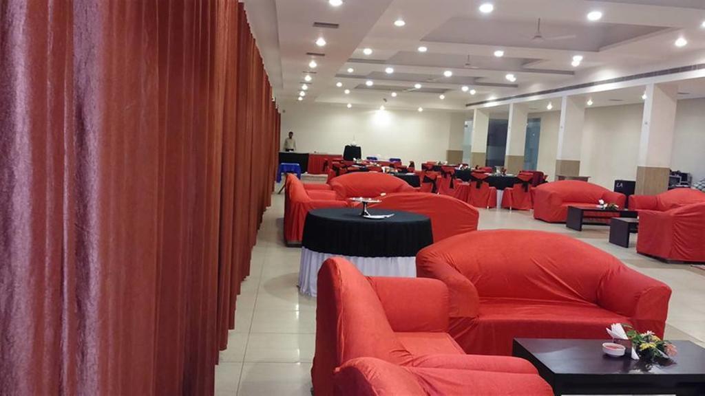 Ananya Regency Hotel Kashipur Exterior photo