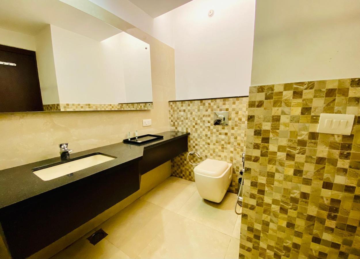 Ananya Regency Hotel Kashipur Exterior photo